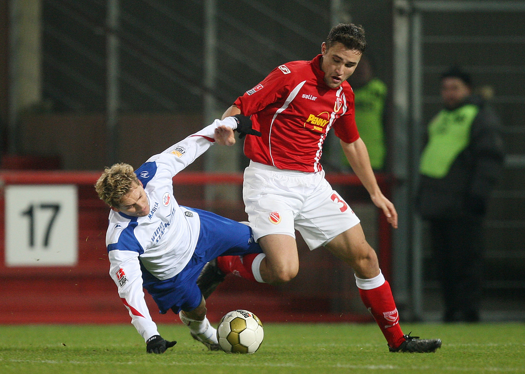 切沃主场告捷，保住降级区外位置