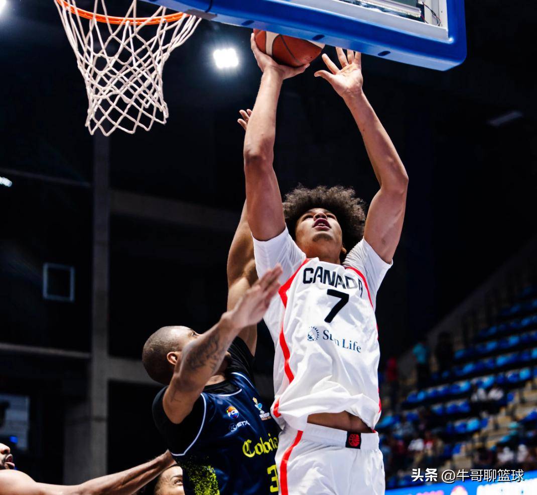 美国男篮获胜，豪取冠军头衔