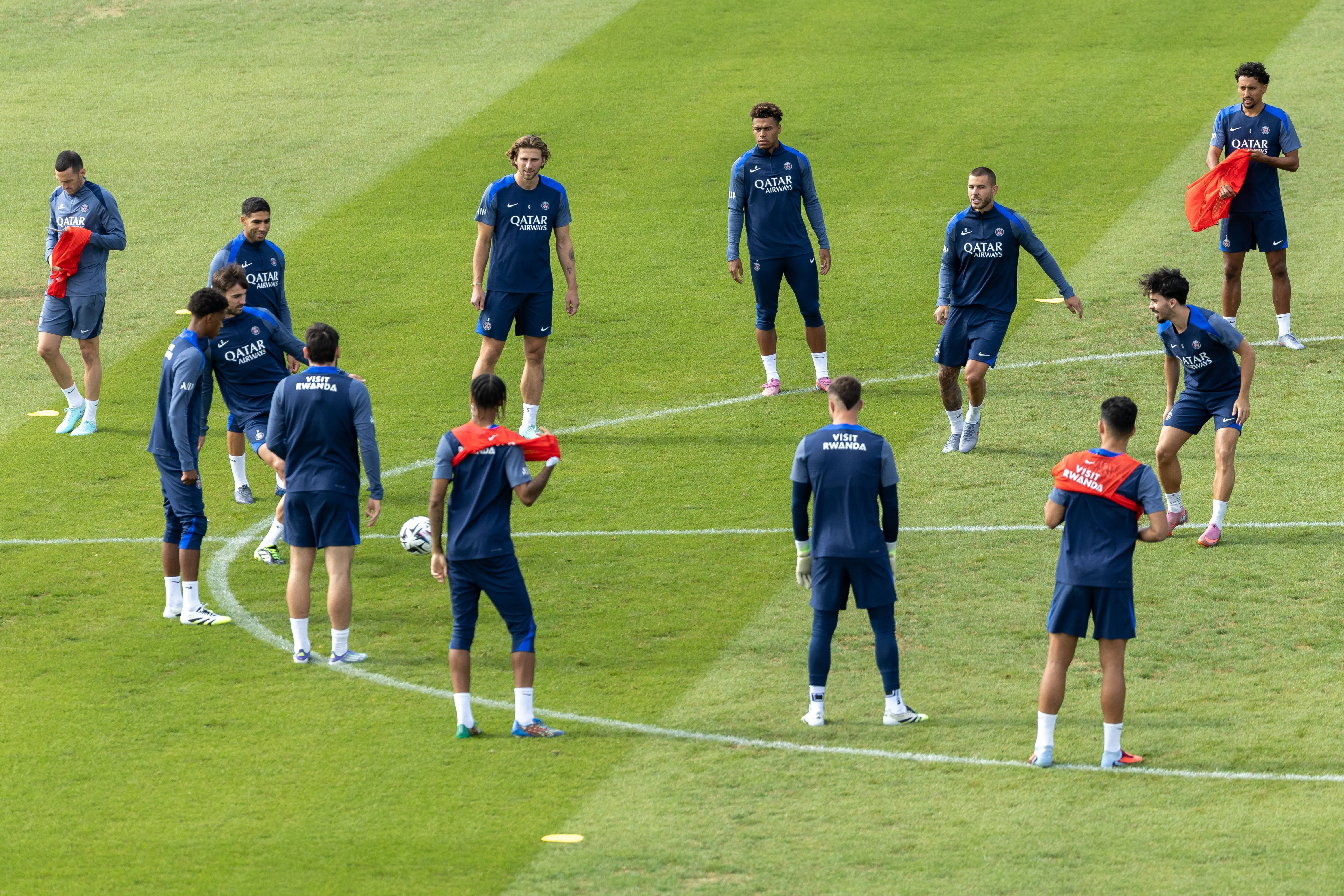 巴黎圣日耳曼风光无限，豪取小组头名的简单介绍