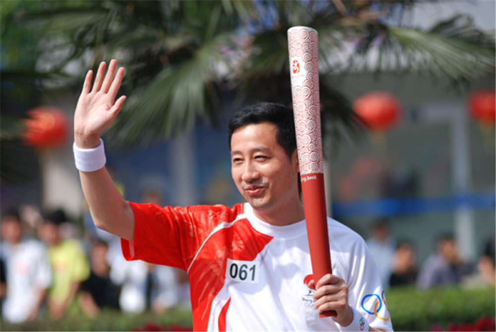 爱游戏在线-铁坚信念绽放，体育健儿再立新功