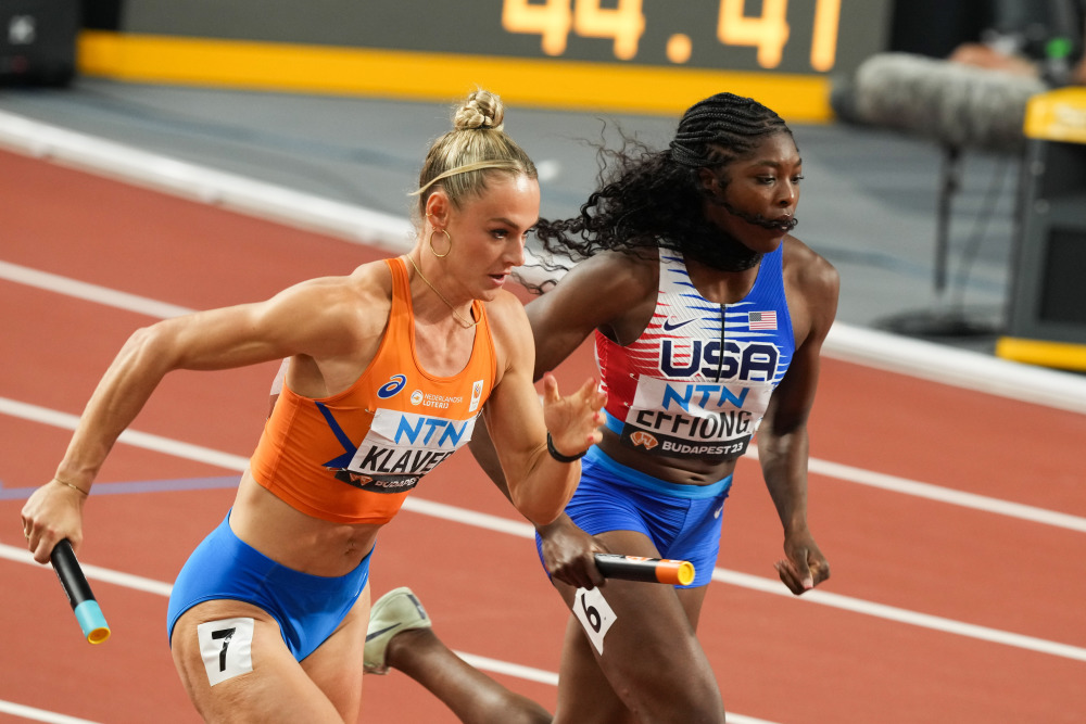 美国田径选手创造新记录夺金