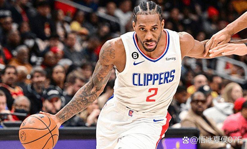 关于快船高分击溃老鹰，莱昂纳德疯狂得分的信息