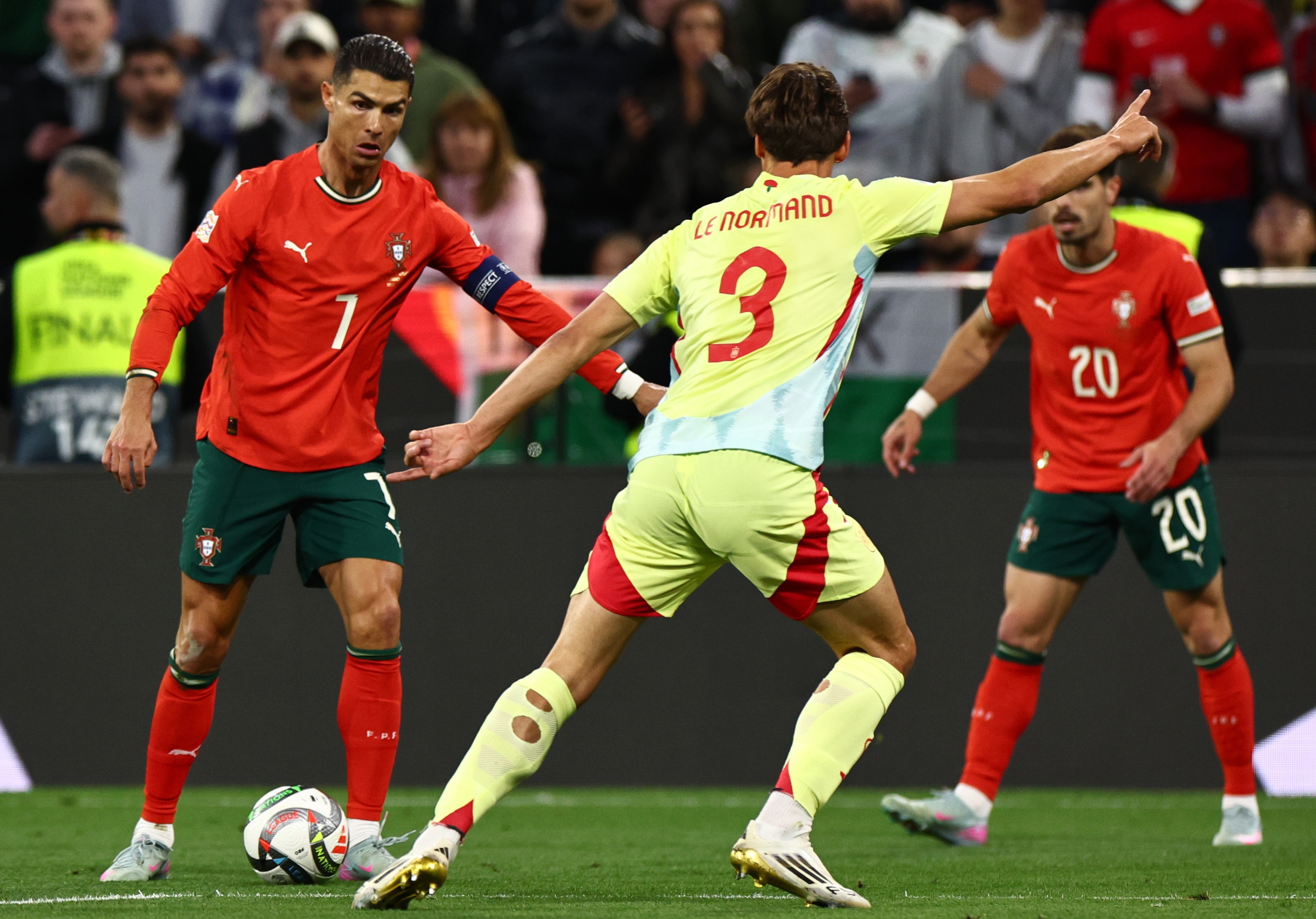 葡萄牙队击败冰岛晋级欧锦赛四强，荷兰惊险出局的简单介绍