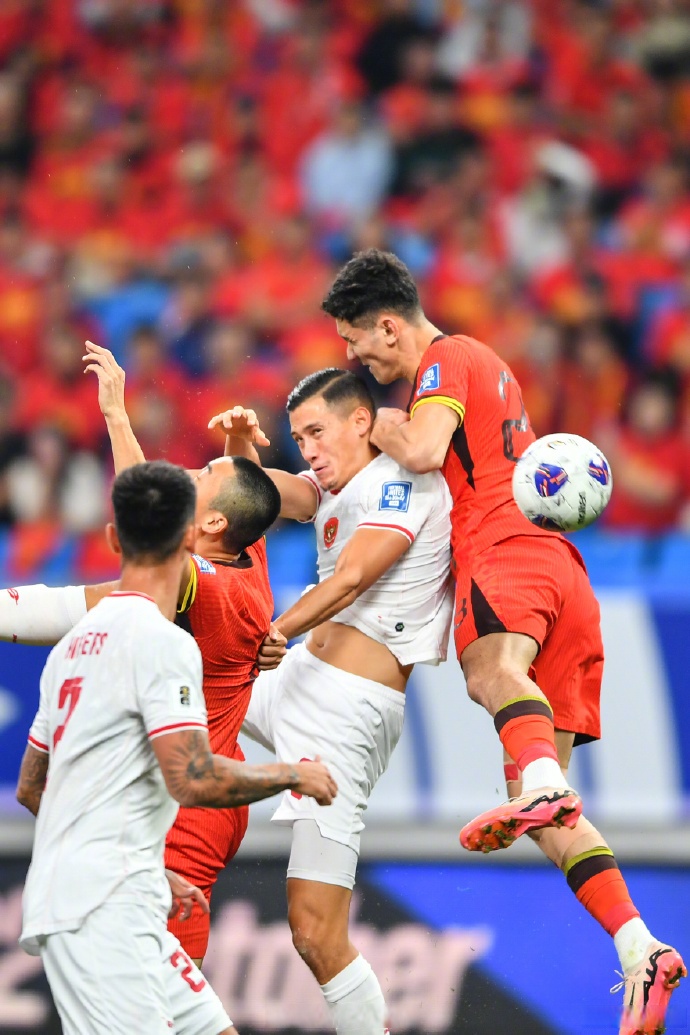 国内足球联赛竞争激烈，排名前几位战胜成困难的简单介绍