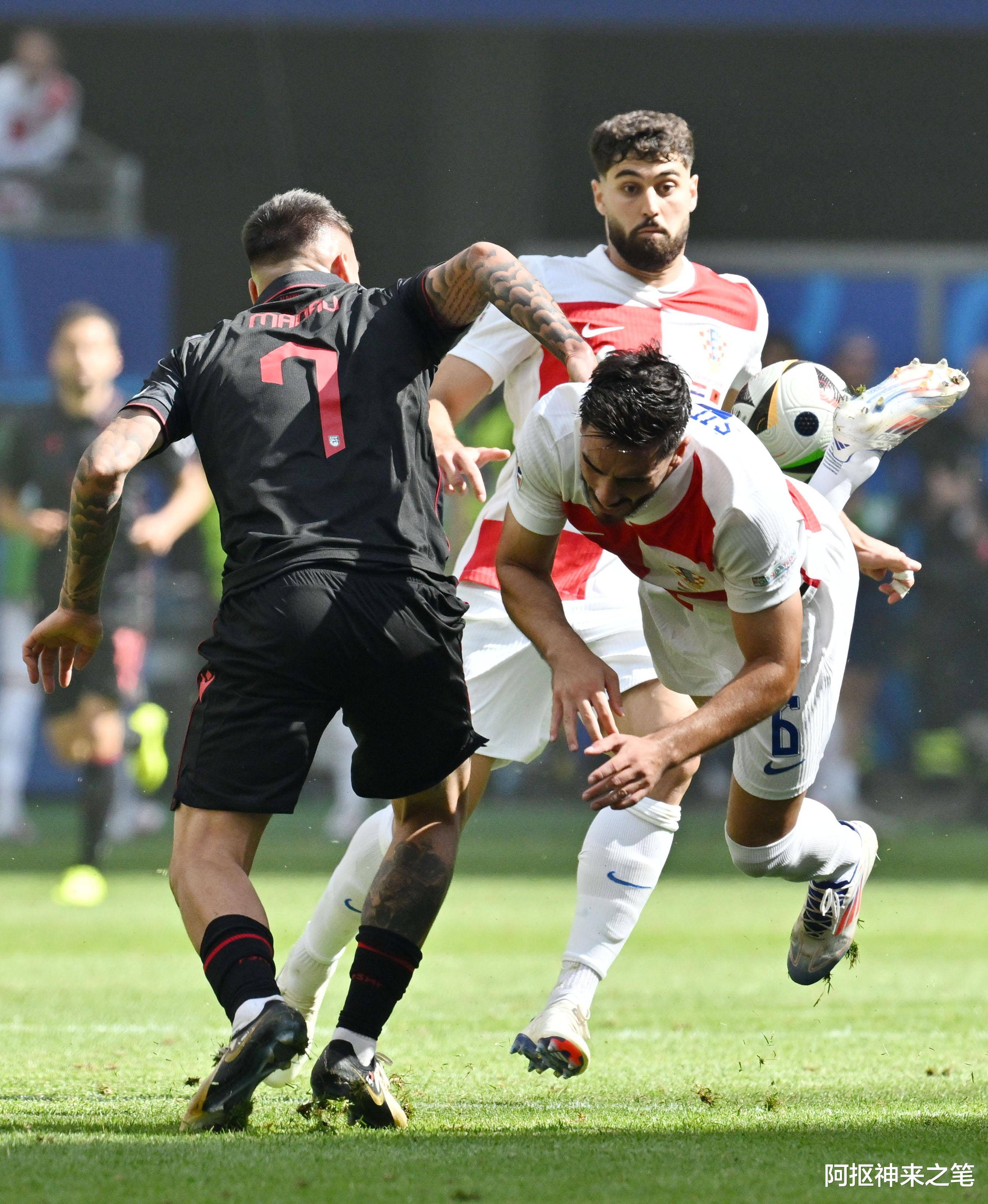 阿尔巴尼亚客场战胜拉脱维亚，欧预赛实力对比的简单介绍