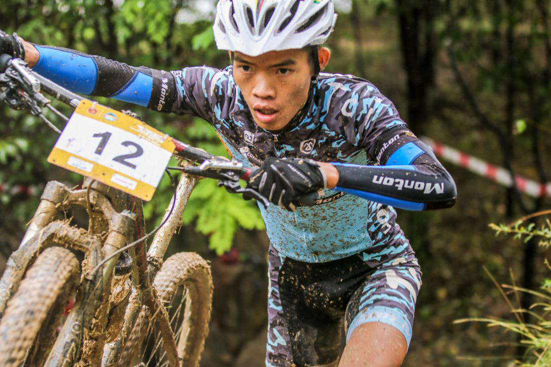 新西兰选手勇往直前继续精彩表现