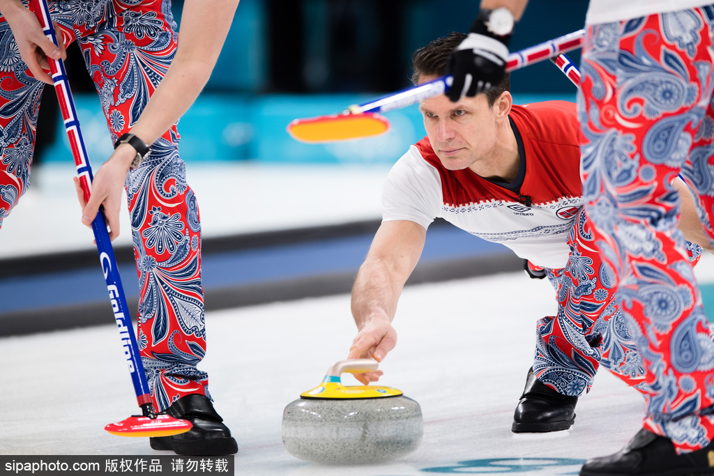 爱游戏中国官网-韩国运动员力挫对手夺得银牌