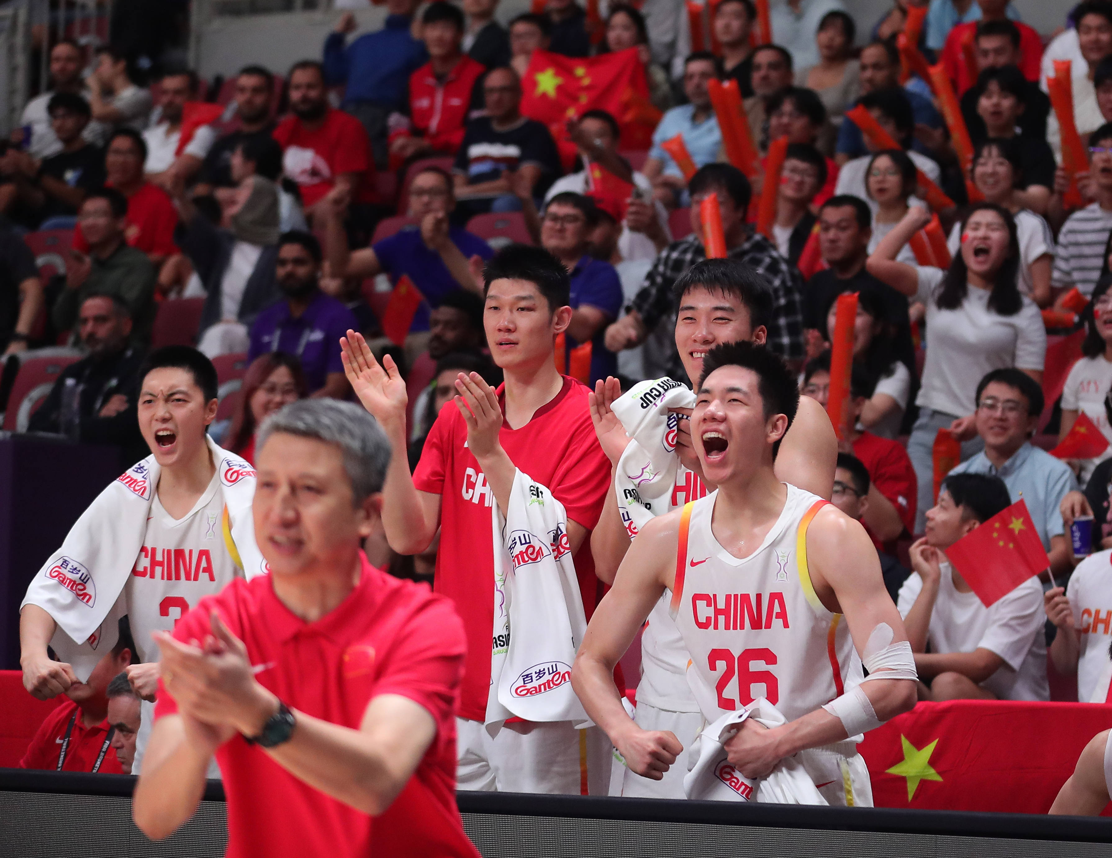 爱游戏官网app-亚洲联赛中球队展现强大实力