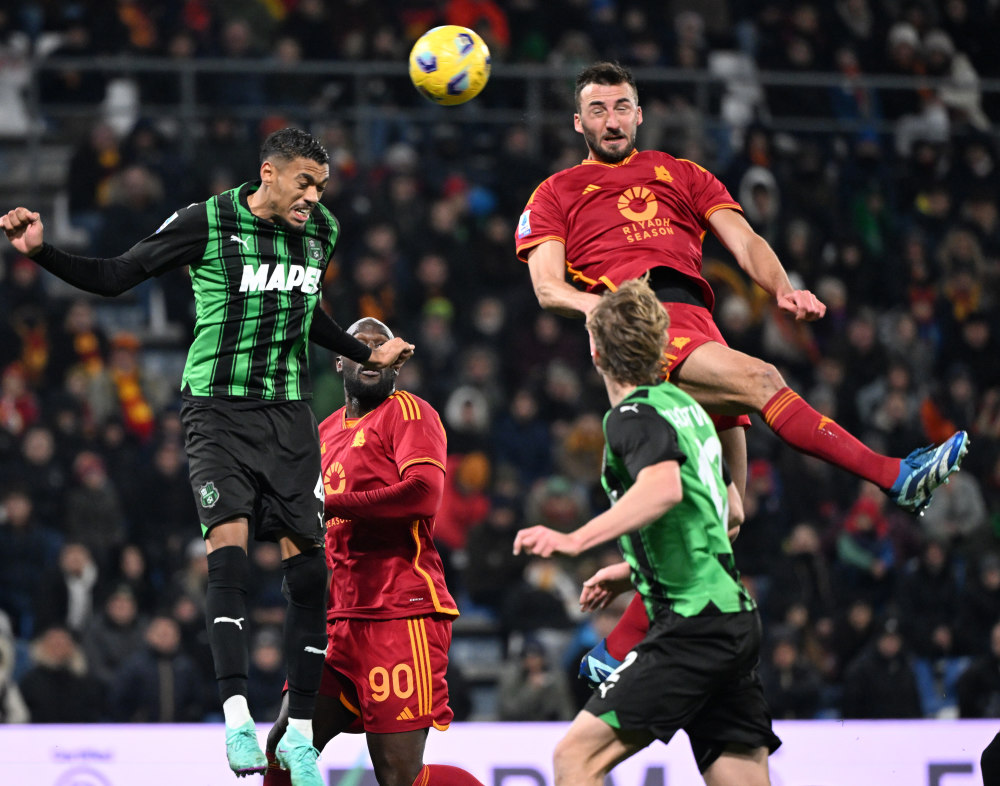 爱游戏下载-关于萨索洛客场告捷，联赛排名上升的信息