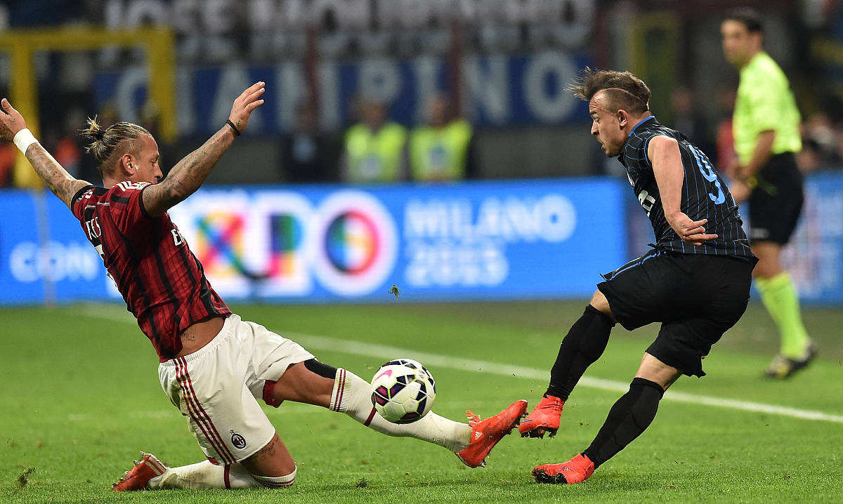 关于萨索洛客场告捷，联赛排名上升的信息